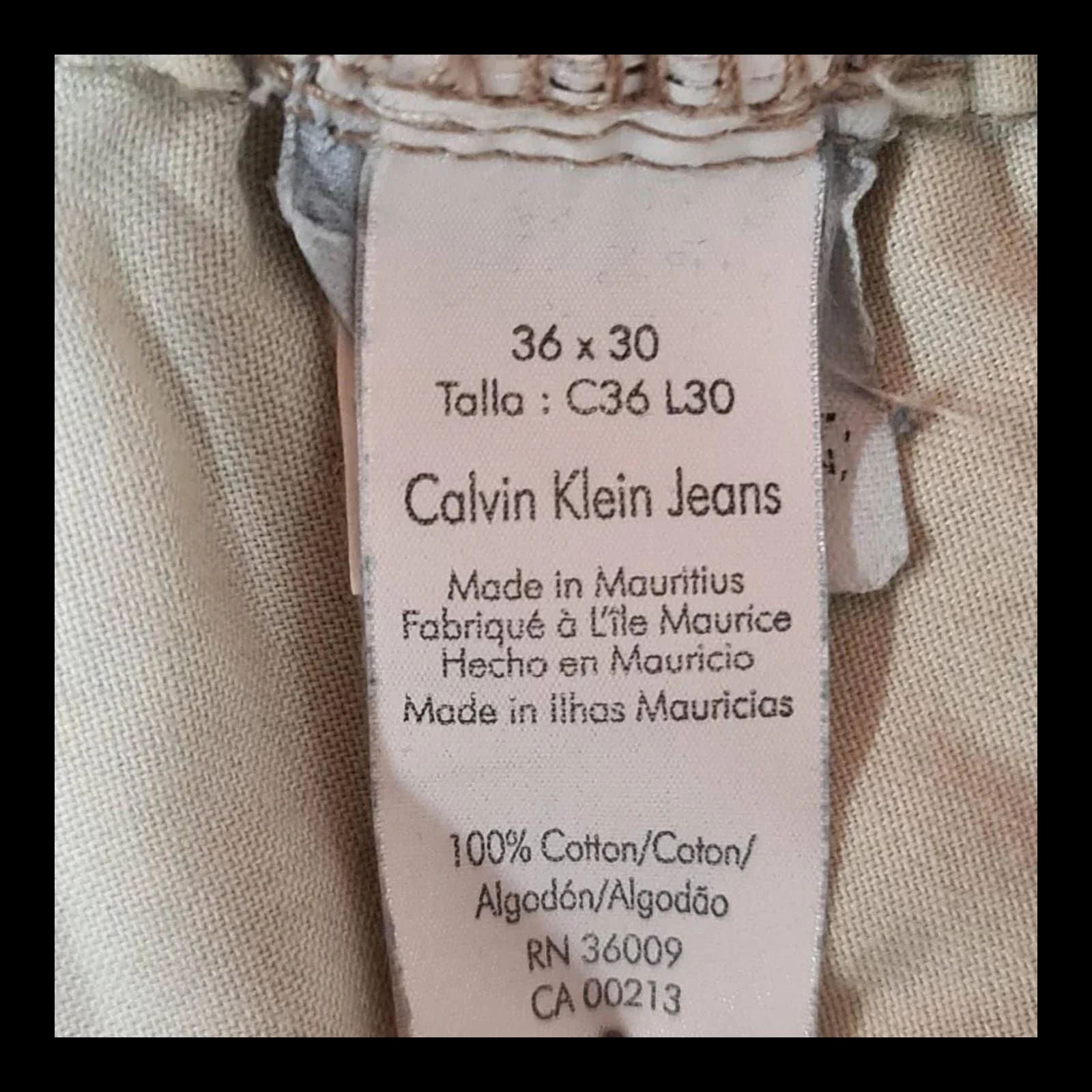 Mens Calvin Klein Blue Jeans W36 L30 - 4 - 687